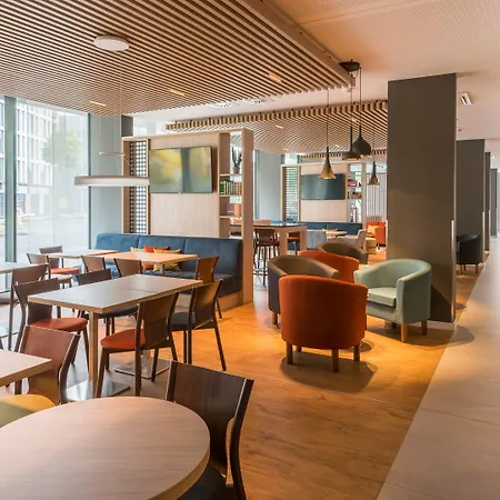 Hotel Express Hauptbahnhof, An Ihg 3*