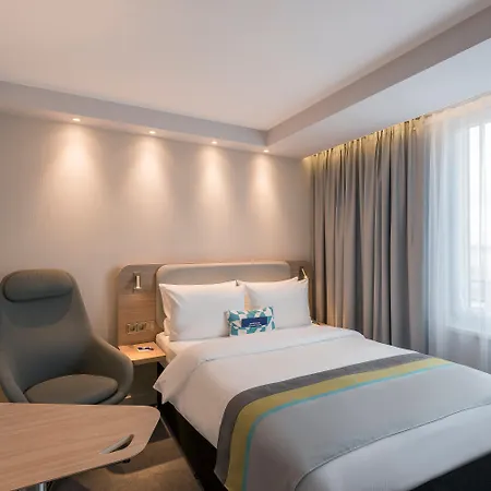Express Hauptbahnhof, An Ihg