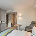 Express Hauptbahnhof, An Ihg 3*