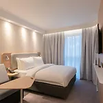 Express Hauptbahnhof, An Ihg ホテル 3*