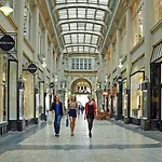 Express Hauptbahnhof, An Ihg ホテル ライプツィヒ