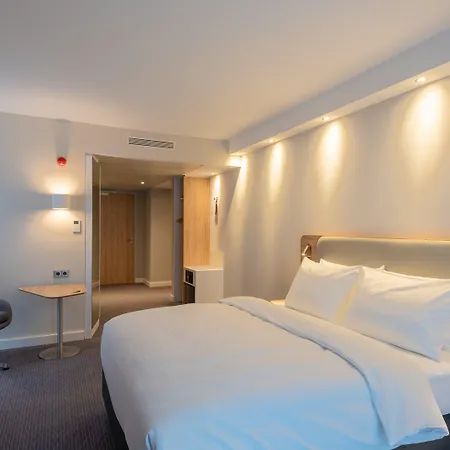 Express Hauptbahnhof, An Ihg 3* Лейпциг