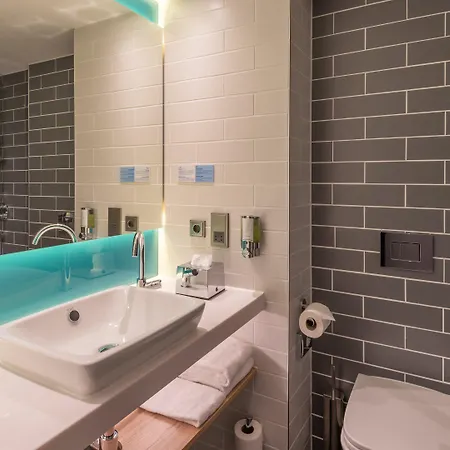 Express Hauptbahnhof, An Ihg 3* Лейпциг
