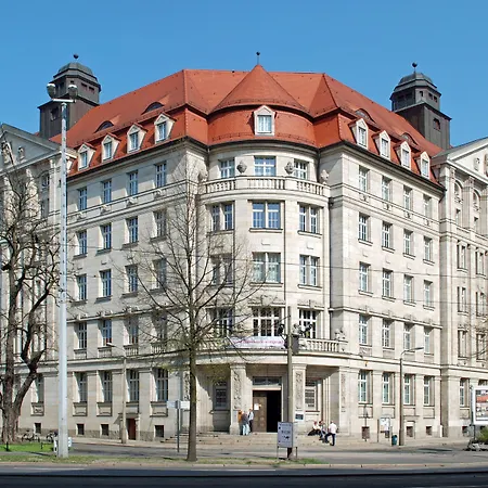 Express Hauptbahnhof, An Ihg