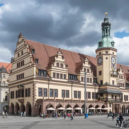 Отель Express Hauptbahnhof, An Ihg Лейпциг