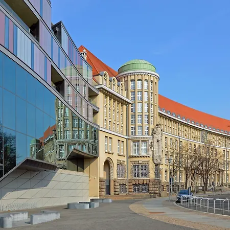 호텔 Express Hauptbahnhof, An Ihg 3*