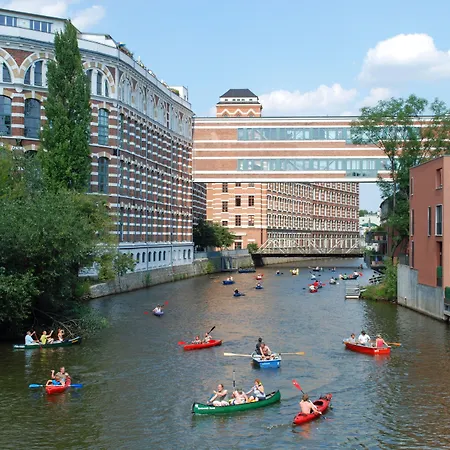Отель Express Hauptbahnhof, An Ihg 3*