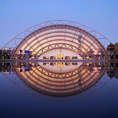Отель Express Hauptbahnhof, An Ihg 3*