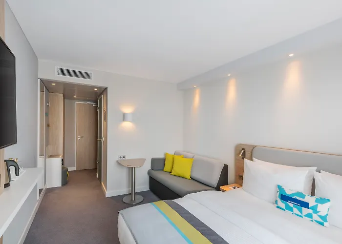 호텔 Express Hauptbahnhof, An Ihg 3*