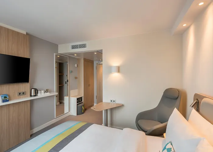 Express Hauptbahnhof, An Ihg 3*