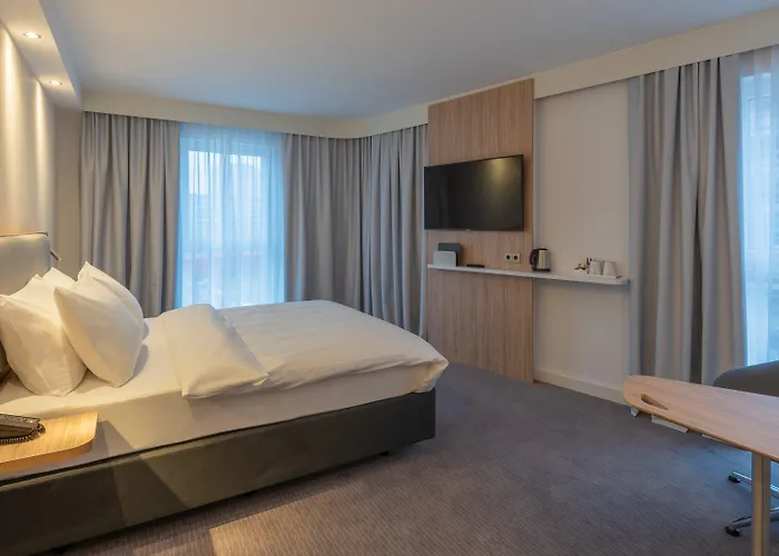 Express Hauptbahnhof, An Ihg 3* 라이프치히