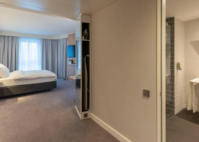 Express Hauptbahnhof, An Ihg 호텔