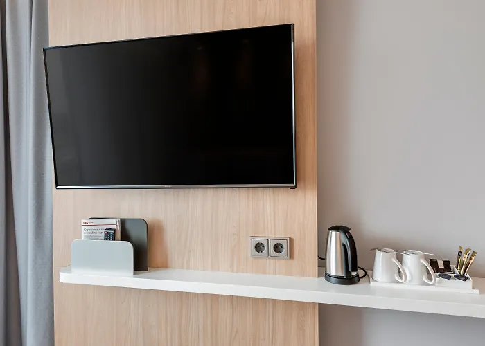 호텔 Express Hauptbahnhof, An Ihg 3*