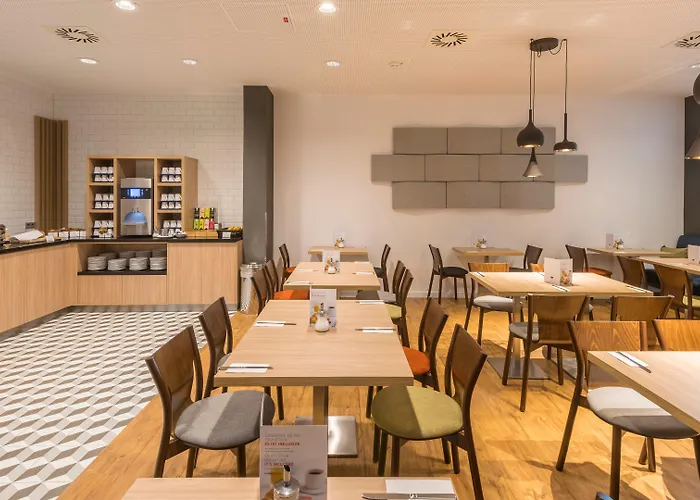 호텔 Express Hauptbahnhof, An Ihg