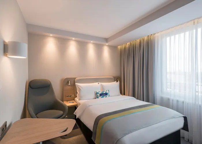 Express Hauptbahnhof, An Ihg