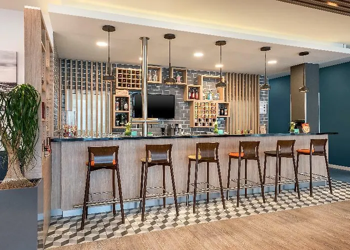 Express Hauptbahnhof, An Ihg 3*